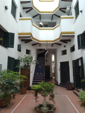 Acogedor e impecable apartamento neocolonial